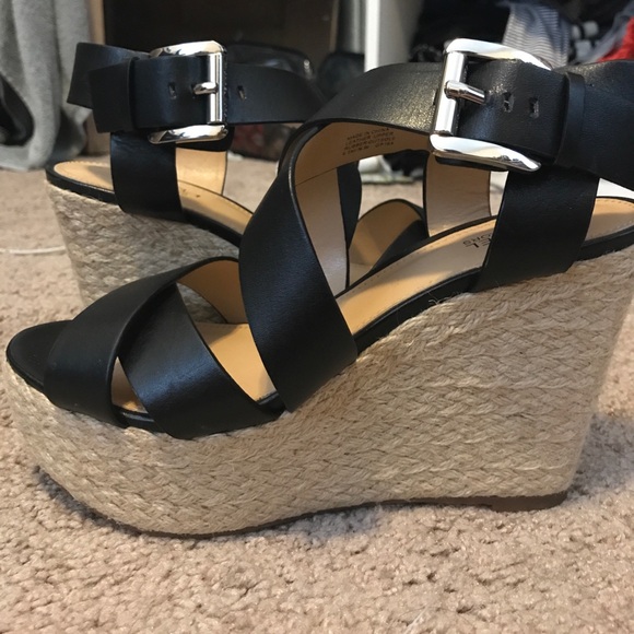 Michael Kors espadrilles wedges 6.5 - Picture 2 of 4